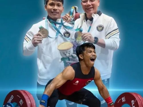 Lifter Lampung Muhammad Husni meraih tiga emas kelas 60 kg putra di Islamic Solidarity Games 2025 Riyadh